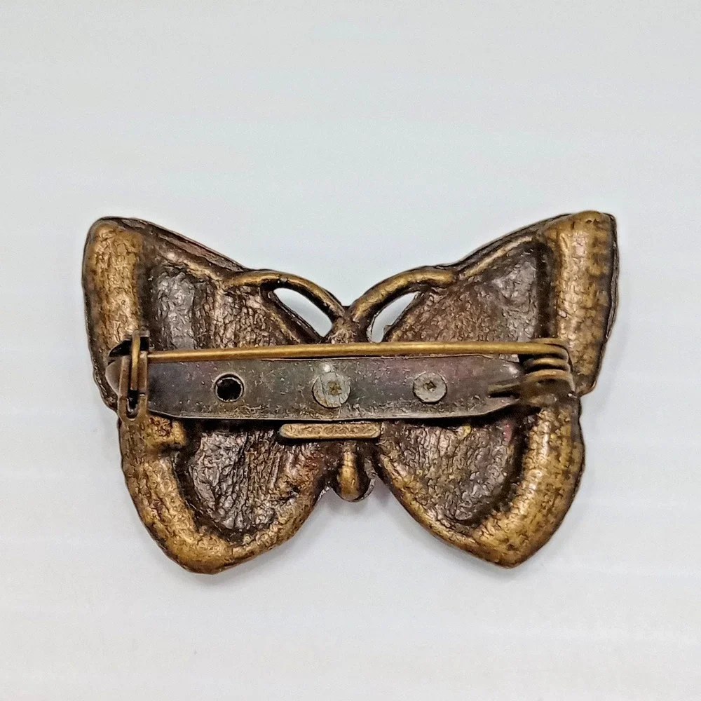 Vintage Butterfly Brooch Red Pink Rhinestone Resin Gold Tone‎ 1.75